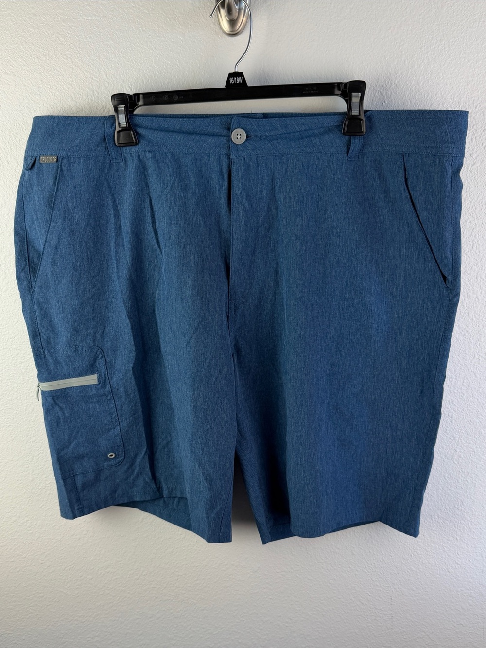 Calcutta Athletic Blue Cargo Shorts Size 40